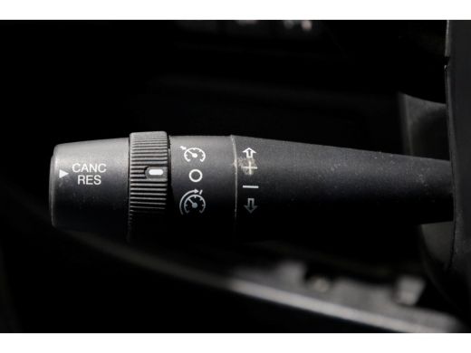 Peugeot Boxer 2.2 BlueHDi 140pk L2H2 Airco/Imperiaal 10-2020 ActivLease financial lease