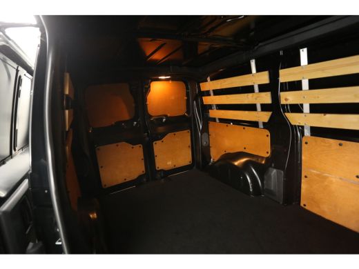 Peugeot e-Expert 75 kWh L2H1 | SOH 92% | Snelladen | Airco | Cruise | Carplay | Navi | Parkeersens. ActivLease financial lease