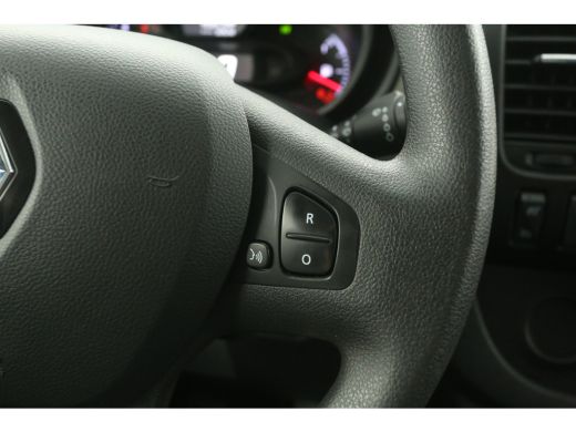 Renault Trafic 1.6 dCi T27 L1H1 | Airco | Cruise | Schuifdeur L+R | 3-Zits | Navigatie | Parkeersens. ActivLease financial lease