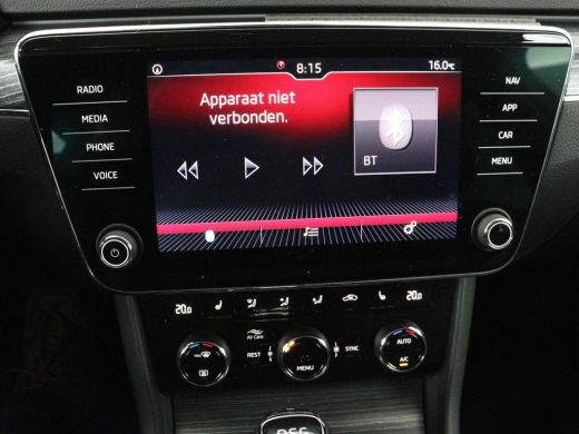 Skoda Superb 1.5 TSI Business Edition | Trekhaak | Stoelverwarming | Adaptive cruise | Camera | Memory | Carpl... ActivLease financial lease