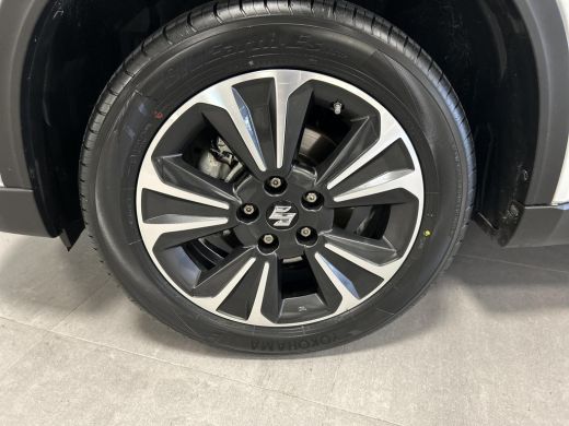 Suzuki Vitara 1.5 Hybrid Style Panorama dak ActivLease financial lease