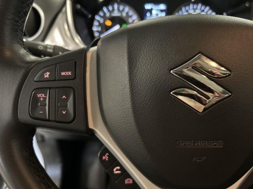 Suzuki Vitara 1.5 Hybrid Style Panorama dak ActivLease financial lease