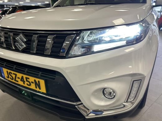 Suzuki Vitara 1.5 Hybrid Style Panorama dak ActivLease financial lease
