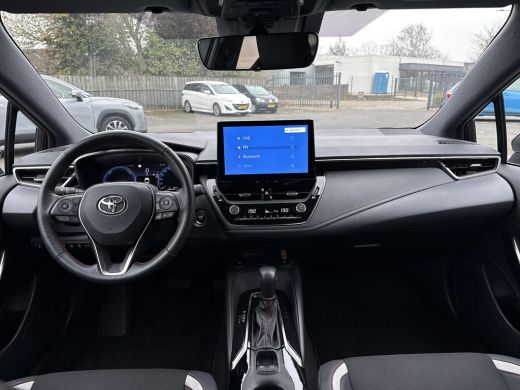 Toyota Corolla Touring Sports Hybrid 200 GR Sport Plus | Navigatie | Apple CarPlay/Android auto | Achteruitrijcamera | Stuur en... ActivLease financial lease