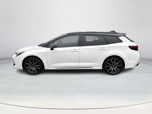 Toyota Corolla Touring Sports Hybrid 200 GR Sport Plus | Navigatie | Apple CarPlay/Android auto | Achteruitrijcamera | Stuur en... ActivLease financial lease