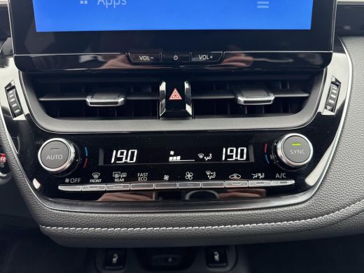 Toyota Corolla Touring Sports Hybrid 200 GR Sport Plus | Navigatie | Apple CarPlay/Android auto | Achteruitrijcamera | Stuur en... ActivLease financial lease