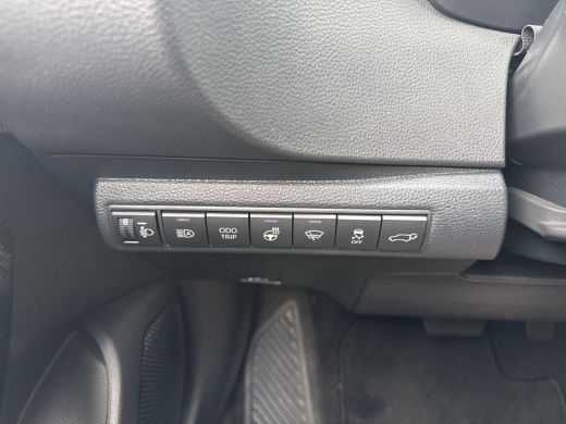 Toyota Corolla Touring Sports Hybrid 200 GR Sport Plus | Navigatie | Apple CarPlay/Android auto | Achteruitrijcamera | Stuur en... ActivLease financial lease