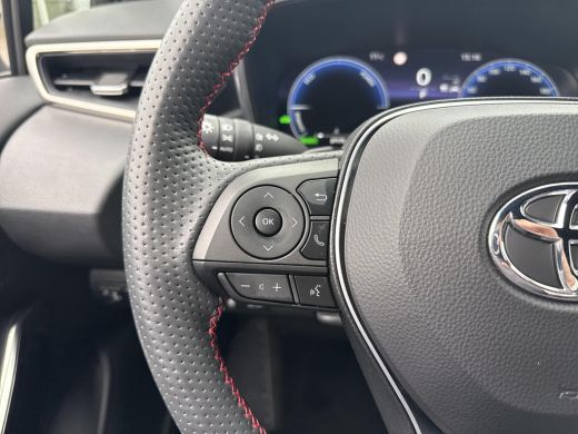 Toyota Corolla Touring Sports Hybrid 200 GR Sport Plus | Navigatie | Apple CarPlay/Android auto | Achteruitrijcamera | Stuur en... ActivLease financial lease
