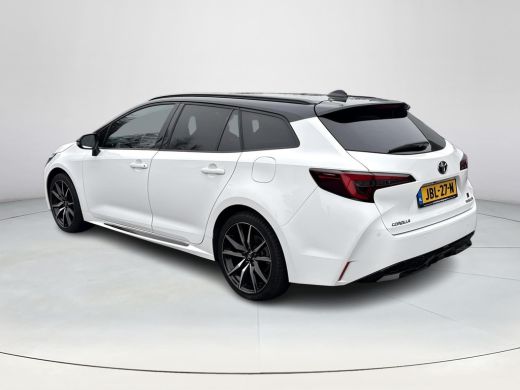 Toyota Corolla Touring Sports Hybrid 200 GR Sport Plus | Navigatie | Apple CarPlay/Android auto | Achteruitrijcamera | Stuur en... ActivLease financial lease