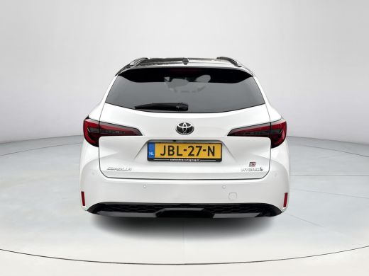 Toyota Corolla Touring Sports Hybrid 200 GR Sport Plus | Navigatie | Apple CarPlay/Android auto | Achteruitrijcamera | Stuur en... ActivLease financial lease