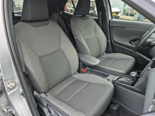 Toyota Yaris Cross 1.5 Hybrid 115 First Edition | Navigatie | Apple CarPlay/Android auto | Achteruitrijcamera ActivLease financial lease