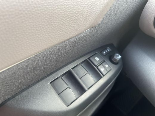 Toyota Yaris Cross 1.5 Hybrid 130 Executive ActivLease financial lease