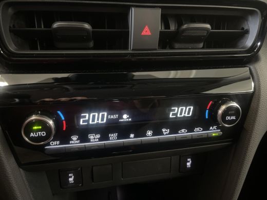 Toyota Yaris Cross 1.5 Hybrid 130 Executive ActivLease financial lease