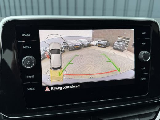 Volkswagen T-Roc 1.5 TSI R-Line Business | Black Style | Trekhaak afnb. | 19'' | IQ Light | Side Assist | Prijs Ri... ActivLease financial lease