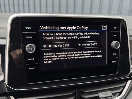 Volkswagen T-Roc 1.5 TSI R-Line Business | Black Style | Trekhaak afnb. | 19'' | IQ Light | Side Assist | Prijs Ri... ActivLease financial lease