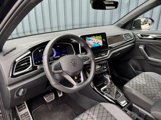 Volkswagen T-Roc 1.5 TSI R-Line Business | Black Style | Trekhaak afnb. | 19'' | IQ Light | Side Assist | Prijs Ri... ActivLease financial lease