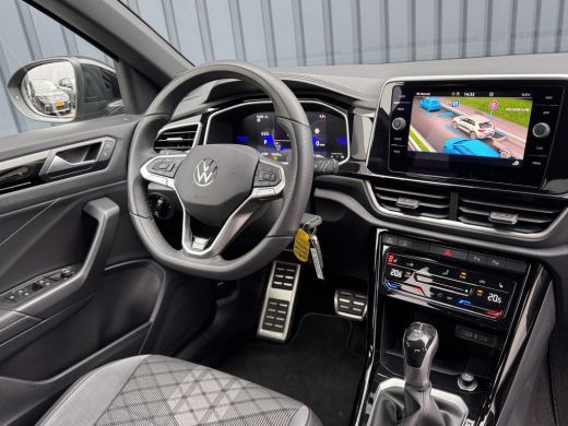 Volkswagen T-Roc 1.5 TSI R-Line Business | Black Style | Trekhaak afnb. | 19'' | IQ Light | Side Assist | Prijs Ri... ActivLease financial lease
