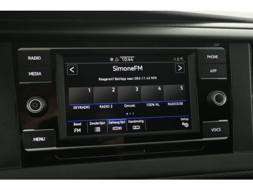 Volkswagen Transporter 2.0 TDI L1H1 | 150PK | Airco | Cruise | Carplay | 3-Zits | Trekh. | Parkeersens. ActivLease financial lease