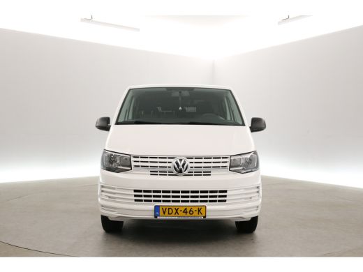 Volkswagen Transporter 2.0 TDI L2H1 | 150PK | DC | 6-Zits | Airco | Cruise | Carplay | Navigatie ActivLease financial lease