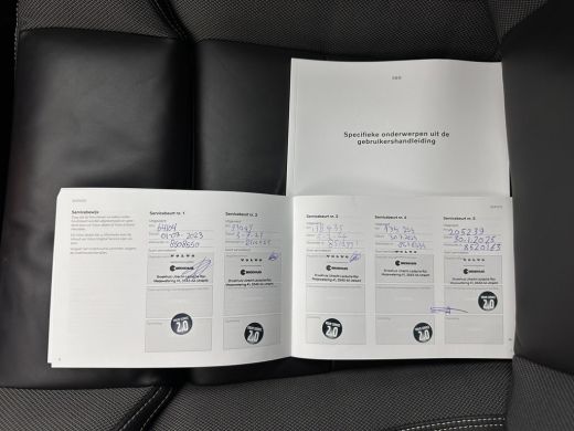 Volvo  S60 2.0 B3 R-Design Black Edition (INCL-BTW) Aut. *FULL-LED | LEATHER | HEATED-R-SPORTSEATS | HARMAN/... ActivLease financial lease