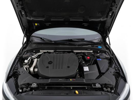 Volvo  S60 2.0 B3 R-Design Black Edition (INCL-BTW) Aut. *FULL-LED | LEATHER | HEATED-R-SPORTSEATS | HARMAN/... ActivLease financial lease