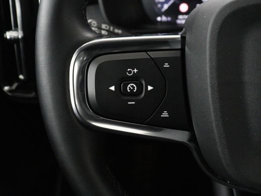 Volvo  XC40 1.5 T4 Recharge Inscription Expression | Trekhaak | Stoelverwarming | Camera | Carplay | Navigati... ActivLease financial lease