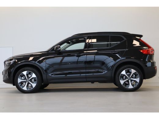 Volvo  XC40 B4 197PK Plus Dark | 360&deg; | Panoramadak | Getint Glas | HK Audio ActivLease financial lease