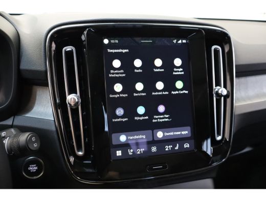 Volvo  XC40 B4 197PK Plus Dark | 360&deg; | Panoramadak | Getint Glas | HK Audio ActivLease financial lease