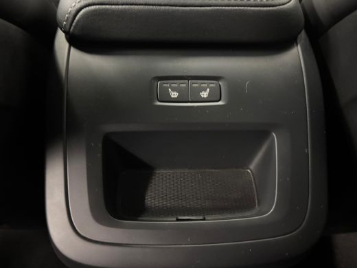 Volvo  XC60 Recharge T6 AWD Plus Dark | SoH 100% | PDC V+A en 360 camera | Keyless Entry - Start | Panoramada... ActivLease financial lease