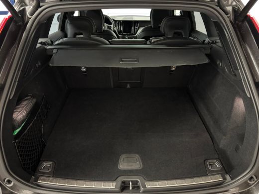 Volvo  XC60 Recharge T6 AWD Plus Dark | SoH 100% | PDC V+A en 360 camera | Keyless Entry - Start | Panoramada... ActivLease financial lease