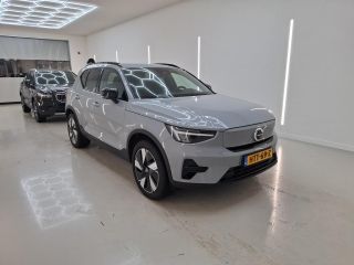 Volvo  EX40 Single Motor Extended Range Plus 82 kWh | Trekhaak | PDC V+A en 360 camera | Keyless Entry - Star...