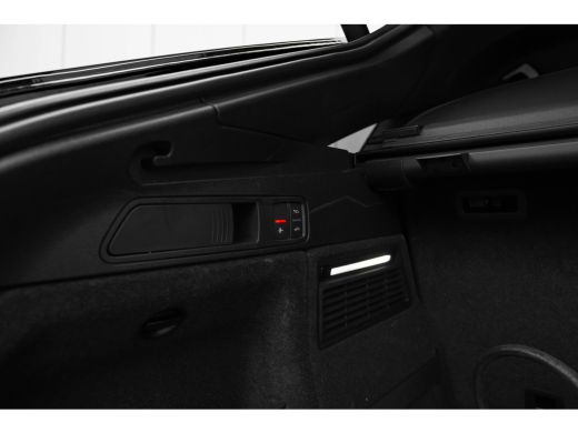 Audi Q5 Sportback 55 TFSI e S edition Competition 367PK | Trekhaak | Luchtvering | Panorama Dak | B&O | H... ActivLease financial lease