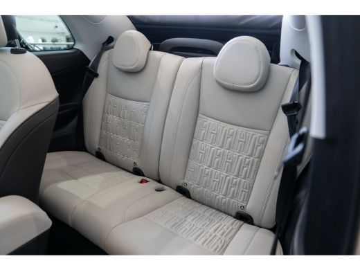 Fiat 500C La Prima 42 kWh | Lederen Bekleding | Camera | Climate Controle | Navigatie | Apple Carplay & And... ActivLease financial lease