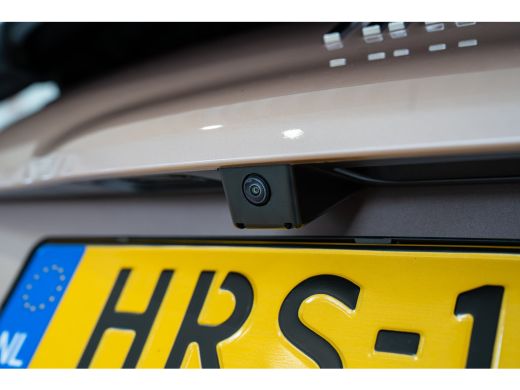 Fiat 500C La Prima 42 kWh | Lederen Bekleding | Camera | Climate Controle | Navigatie | Apple Carplay & And... ActivLease financial lease