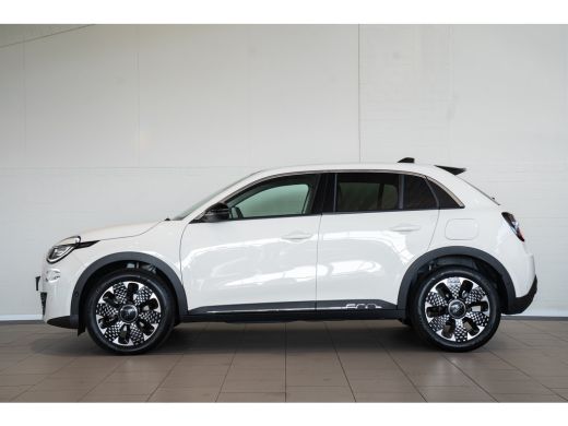 Fiat 600 1.2 Hybrid La Prima | Climate Controle | Lederen Bekleding | Navigatie | Camera | El. Achterklep ... ActivLease financial lease