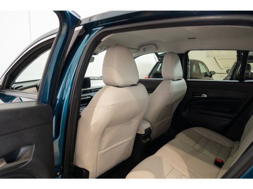 Fiat 600 1.2 Hybrid La Prima | Lederen Bekleding | Stoelverwarming | Climate Controle | Navigatie | Camera... ActivLease financial lease