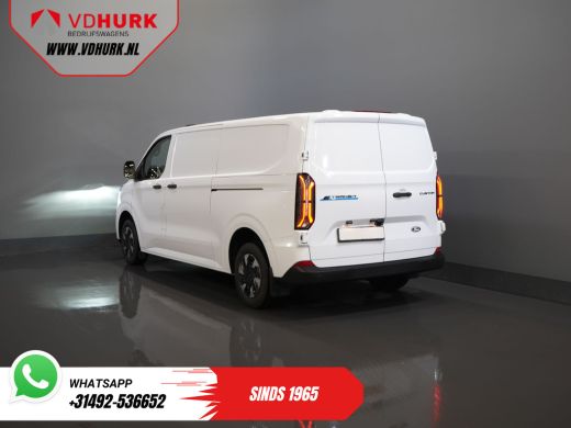 Ford E-Transit Custom 65 kWh L2 330 km WLTP 2x Schuifdeur/ Standkachel/ Snellader/ 2.3t Trekverm./ Carplay/ Climate/ Ca... ActivLease financial lease