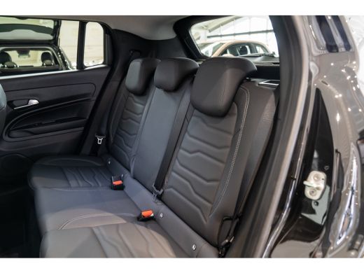 Jeep Avenger Summit 54 kWh | Lederen Bekleding | Warmtepomp | Panoramadak | Navigatie | Elektrische Achterklep... ActivLease financial lease