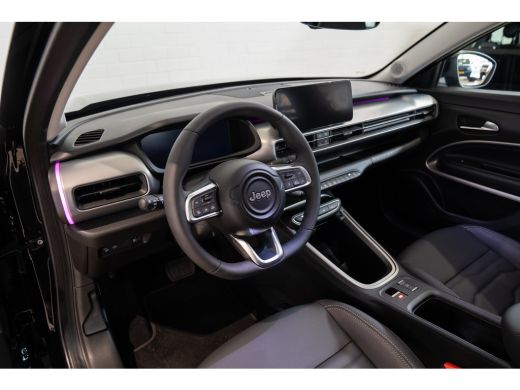 Jeep Avenger Summit 54 kWh | Lederen Bekleding | Warmtepomp | Panoramadak | Navigatie | Elektrische Achterklep... ActivLease financial lease