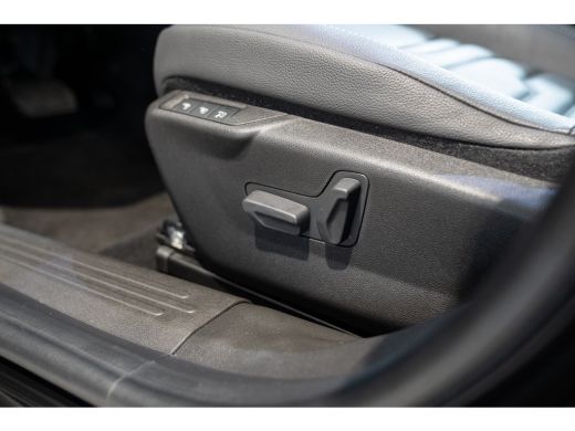 Jeep Avenger Summit 54 kWh | Lederen Bekleding | Warmtepomp | Panoramadak | Navigatie | Elektrische Achterklep... ActivLease financial lease