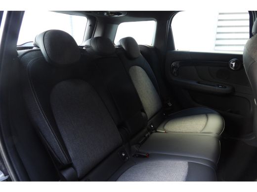 Mini Countryman Cooper Classic Automaat / Comfort Access / Stuurverwarming / LED / Comfortstoelen / Stoelverwarmi... ActivLease financial lease