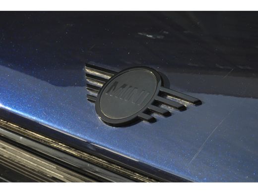 Mini Countryman Cooper Classic Automaat / Comfort Access / Stuurverwarming / LED / Comfortstoelen / Stoelverwarmi... ActivLease financial lease