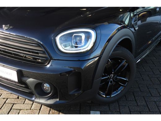 Mini Countryman Cooper Classic Automaat / Comfort Access / Stuurverwarming / LED / Comfortstoelen / Stoelverwarmi... ActivLease financial lease