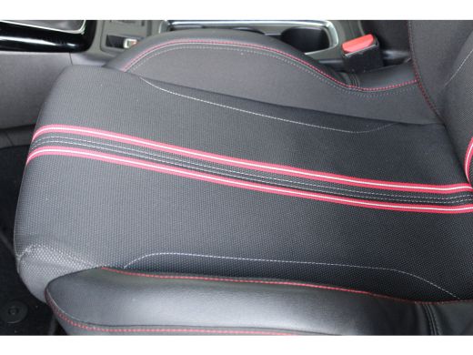 Opel Corsa 1.2 GS Line | Keyless entry | Keyless start | Apple carplay & Android auto | Climate control | ActivLease financial lease