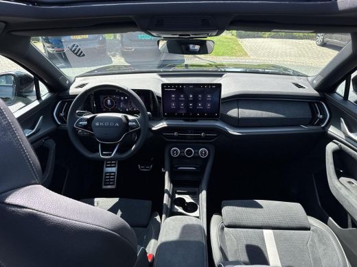 Skoda Kodiaq 1.5 TSI PHEV Sportline Business | 204 Pk | Pano Dak | Trekhaak | A-Camera | 20Inch | ActivLease financial lease