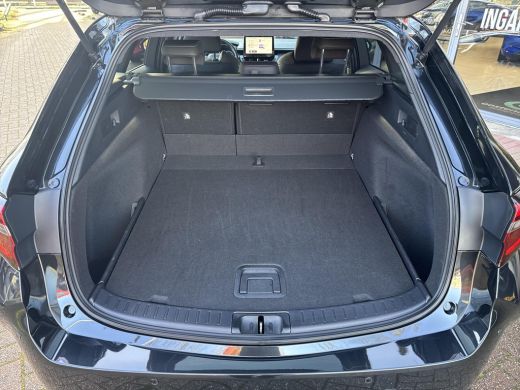 Toyota Corolla Touring Sports Hybrid 140 Dynamic | 06-10141018 Voor meer informatie ActivLease financial lease