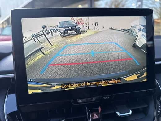 Toyota Corolla Touring Sports Hybrid 140 Dynamic | 06-10141018 Voor meer informatie ActivLease financial lease