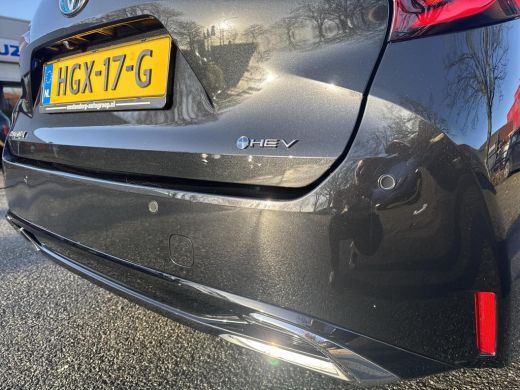 Toyota Corolla Touring Sports Hybrid 140 Dynamic | 06-10141018 Voor meer informatie ActivLease financial lease