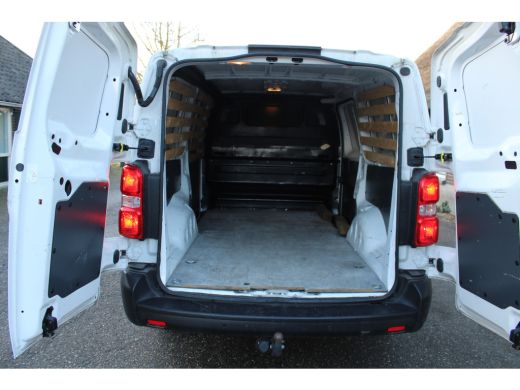 Toyota ProAce 1.5 D-4D 102Pk Live Long LANG 3-ZITS AIRCO NAVI 71000KM!!! ActivLease financial lease