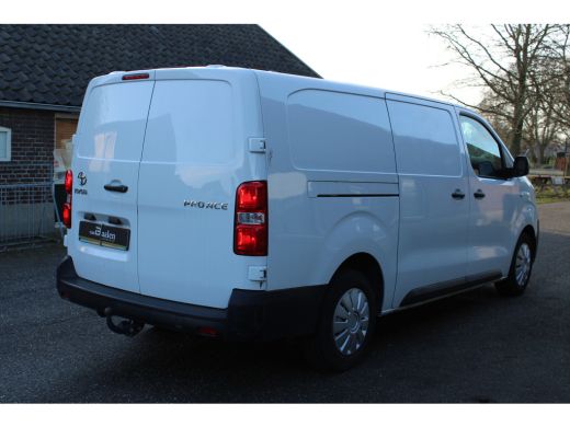 Toyota ProAce 1.5 D-4D 102Pk Live Long LANG 3-ZITS AIRCO NAVI 71000KM!!! ActivLease financial lease